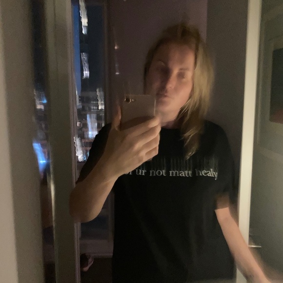 The 1975 - 'lol ur not matt healy' shirt in L - Picture 6 of 6